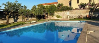 Villa with BBQ and Private Garden - Shared Pool and Tennis court