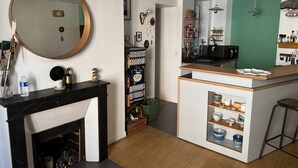 Private kitchen - Parisian Flat - Odeon Theater (Paris)