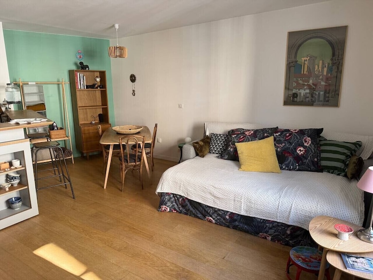 Parisian Flat - Odeon Theater - Le Bourget