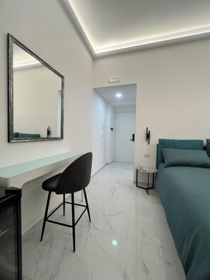 Luxury-Vierbettzimmer | Kostenlose Minibar, Zimmersafe, kostenloses WLAN