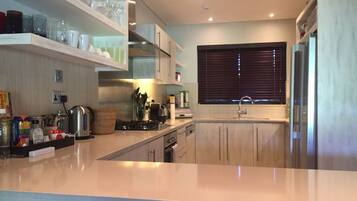 Microwave, oven, dishwasher