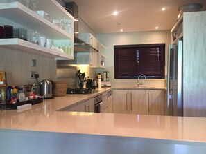 Microwave, oven, dishwasher