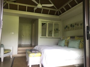 3 bedrooms, free WiFi, bed sheets - Apartment at Anahita 5*Resort :golf & access to Ile aux Cerfs exclusive beach-2- (Beau Champ , Grande Riviere Sud Est)