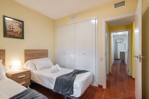 Leilighet | 2 soverom og strykejern/-brett