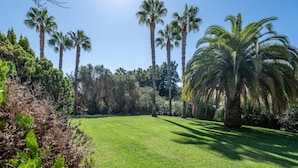 Unclassified image, 2 of 30, button - Golfside Apartment With Paddle Tennis (Ayamonte)