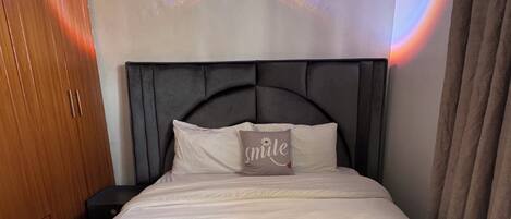 1 bedroom, iron/ironing board, WiFi