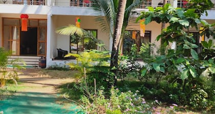 Sidhivinayak Resort Devbag Sangam Beach
