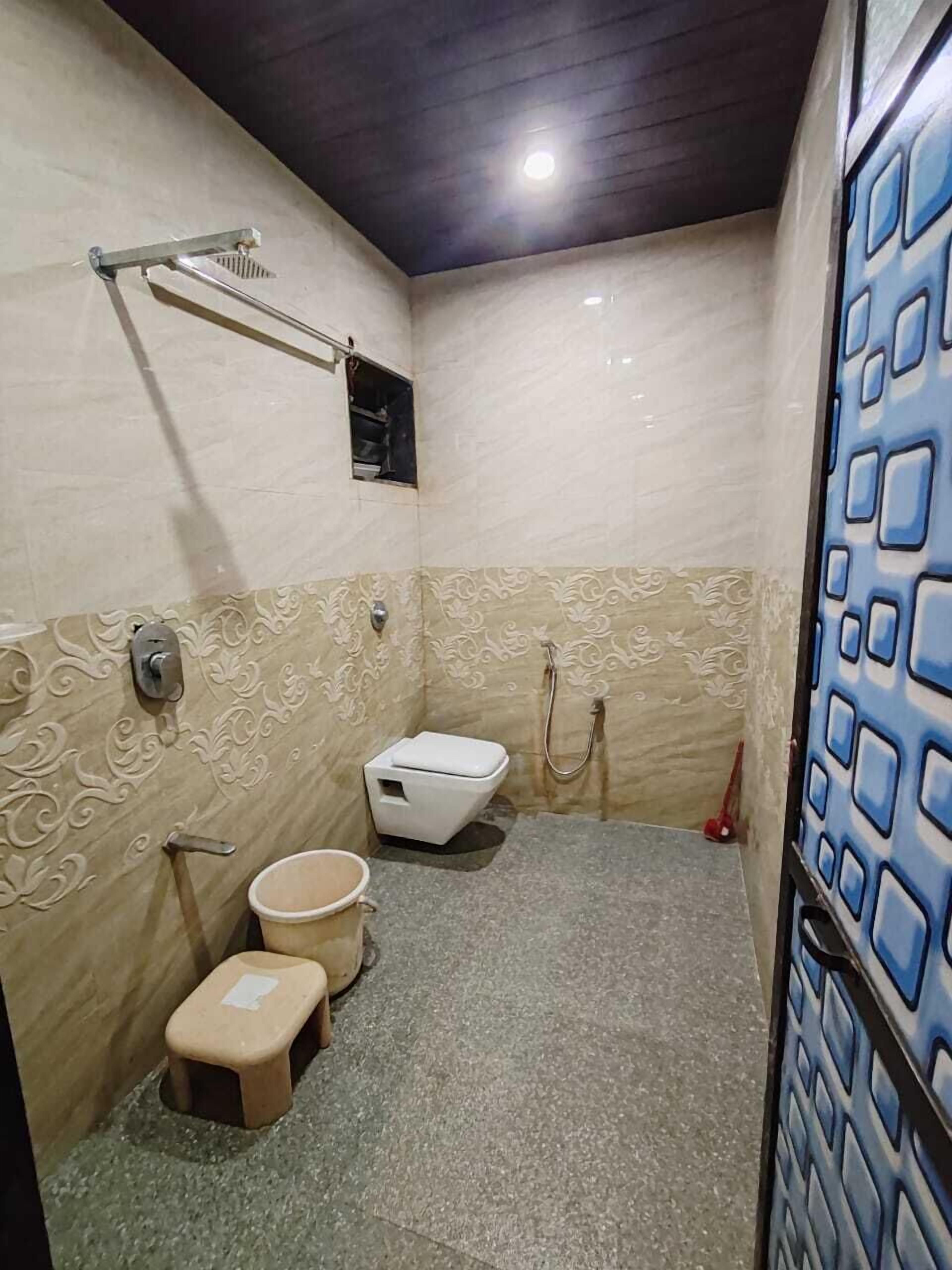 华丽双人房或双床房, 花园景观 | 浴室 | 毛巾、肥皂、洗发水、卫生纸