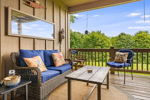 Unlimited Golf Access private 18 hole club Wolf Laurel, Hatley Pointe, dine, ski