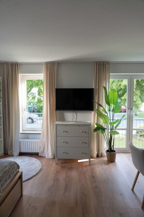 1 bedroom, WiFi, bed sheets - Apartment Dresden - close to the Elbe - well connected - WiFi - TV - free parking (Dresden)