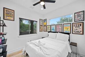 1 quarto, escrivaninha, Wi-Fi de cortesia, roupa de cama