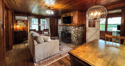 Wells On the Water -A Tiny but Mighty Cottage on Loon Lake