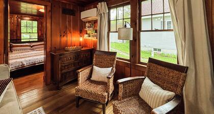 Wells On the Water -A Tiny but Mighty Cottage on Loon Lake