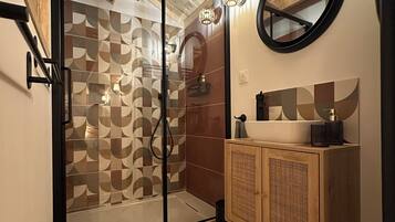 Hair dryer, towels, soap, toilet paper