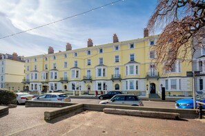 Exterior - Merrion Hotel (Llandudno)