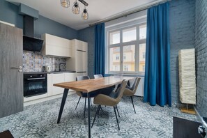 Fridge, microwave, oven, stovetop - Karlovy Cute Inn: 1BR apartment w/ Elegant bath (Karlovy Vary)