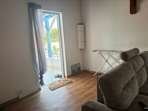 Fernseher