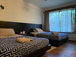 5 bedrooms, WiFi, bed sheets - La Quinta Luna with heated pool - Malinalco, Mexico's magical town (Malinalco)