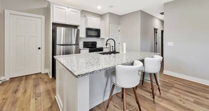 Tranquil Pondside Retreat