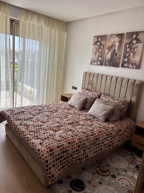 1 bedroom, free WiFi, bed sheets