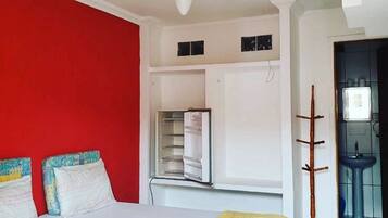 Habitación estándar con 2 camas individuales