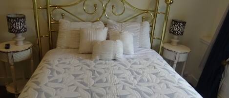1 quarto, ferros/tábuas de passar roupa, Wi-Fi, roupa de cama