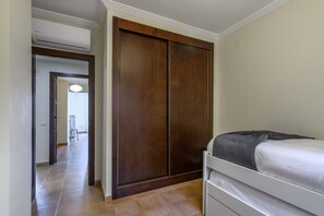 Apartment | 2 bedrooms, iron/ironing board - 2-bedroom Stay in Isla Canela (Ayamonte)