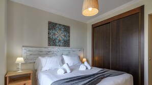 Apartment | 2 bedrooms, iron/ironing board