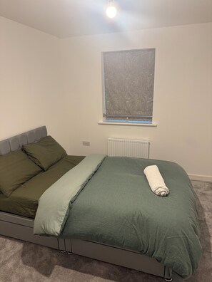 2 chambres, fer et planche à repasser, Wi-Fi gratuit