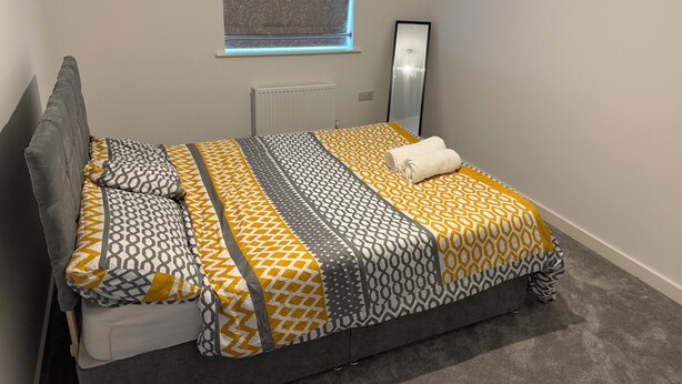 Unclassified image, 1 of 13, button - Modern 2-Bed Home | Entire Place | Ideal for Contractors & Families (Sittingbourne)