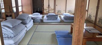 This is a 55yearold singlestory house in a rura / Nagato City Yamaguchi