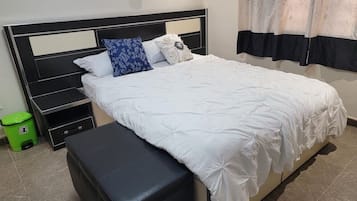 1 bedroom, WiFi, bed sheets