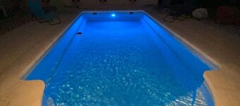 House with swimming pool in Provence