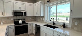 Brand New 3-bedroom house in Grand Island 1 mile from Fonner Park