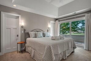 Villa, varias camas, patio, vista al campo de golf (191 Twin Oaks) | 3 habitaciones, decoración personalizada y muebles diferentes 