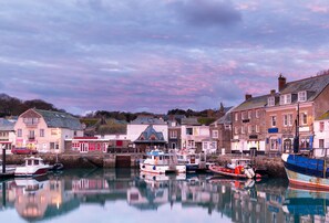 Marina - Tamarisk - a beautiful first floor apartment (Treyarnon Bay)