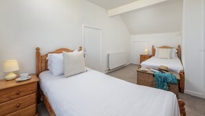 Unclassified image, 2 of 41, button - Boskenna is a beautiful and spacious five-bedroom detached home (Tintagel)