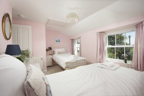 3 quartos, Wi-Fi, roupa de cama