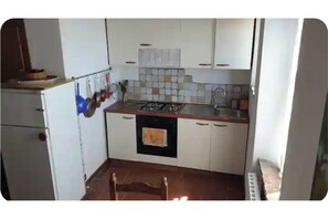 Oven, stovetop