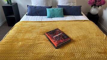 1 bedroom, WiFi, bed sheets