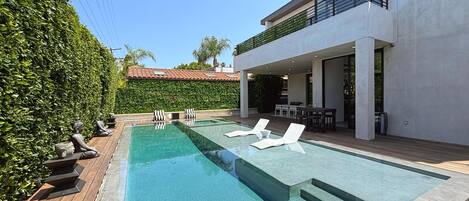 Outdoor pool, a heated pool