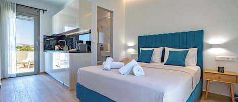 Studio Supérieur (Arte 80 - C1) | Coin séjour | TV connectée de 40 pouces avec chaînes numériques