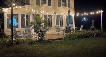 New listing! 3bedroom 2full bath cottage on Wamplers lake in Brooklyn, Mi.