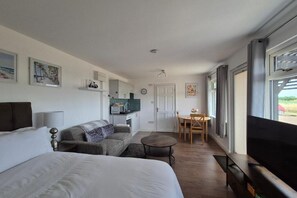 1 Schlafzimmer, kostenloses WLAN, Bettwäsche