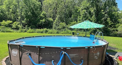 Cozy campground in serene Coeburn with AC