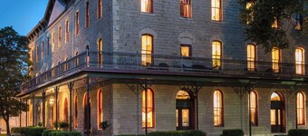 Historic Elgin Hotel