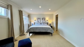 4 chambres, fer et planche à repasser, Wi-Fi, literie fournie