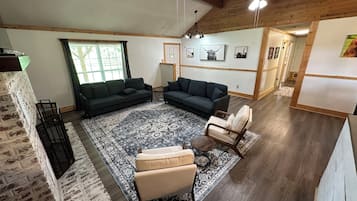 TV connectée, cheminée