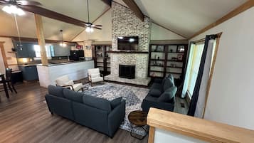 TV connectée, cheminée