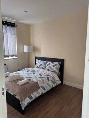 Apartment, 2 Bedrooms | 2 bedrooms - Beautiful 2 Bed Apartment Cricklewood (London)